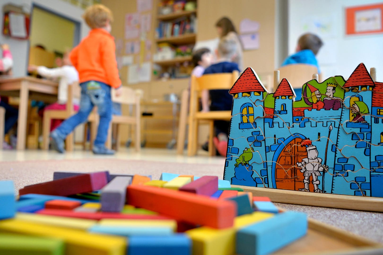 Kinderfrühförderung in der Kita: Die Eltern des hochbegabten Mädchens haben jetzt eine eigene Vorschule für sie aufgebaut.