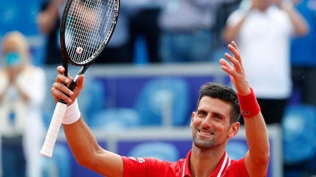 Der Serbe hat sich im Endspiel von Belgrad mit 6:4 und 6:3 gegen den Qualifikanten Alex Molcan durchgesetzt. Der Serbe hat sich im Endspiel von Belgrad mit 6:4 und 6:3 gegen den Qualifikanten Alex Molcan durchgesetzt.