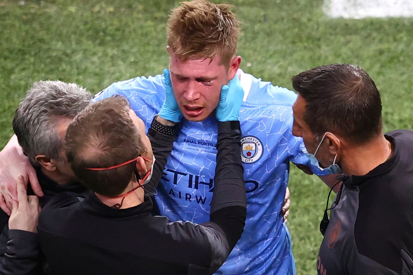 Völlig aufgelöst: Kevin De Bruyne bei seiner Auswechslung im Champions-League-Finale.