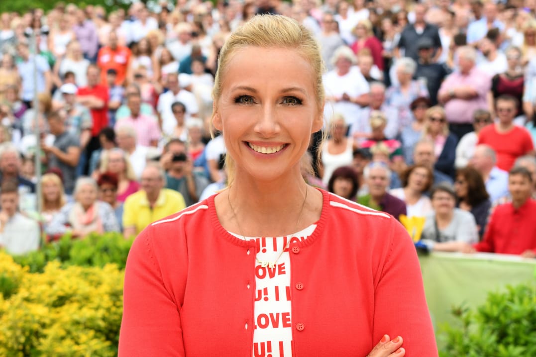 Andrea Kiewel: Seit mehr als 20 Jahren moderiert sie den "ZDF-Fernsehgarten".