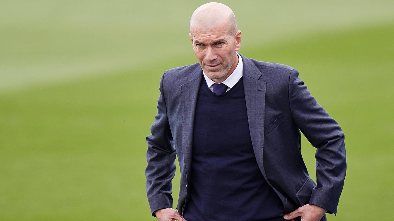 Zinédine Zidane: Der Übungsleiter gewann mit Real Madrid 2016, 2017 und 2018 die Champions League.