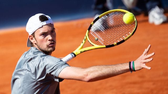 Aus in der ersten Runde bei den French Open: Maximilian Marterer in Aktion. Aus in der ersten Runde bei den French Open: Maximilian Marterer in Aktion.