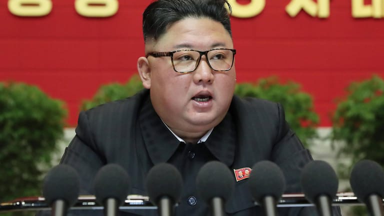 Nordkoreas Machthaber Kim Jong Un: Voriges Jahr erließ er das "Anti-Reaktionäre-Gedanken-Gesetz", auf dessen Grundlage ein Mann nun hingerichtet wurde.