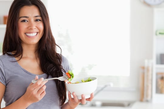 In der Schwangerschaft gelten besondere Regeln für die Ernährung.