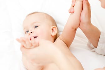 Das Neurodermitis-Risiko bei Babys lässt sich mit Probiotika senken.