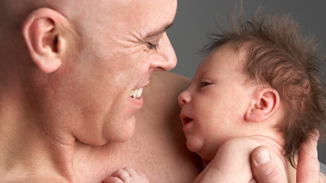 Vaterschaft: Kinder halten jung - und gesund. Vaterschaft: Kinder halten jung - und gesund.