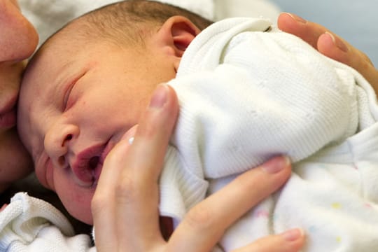 Namenswahl: Wie soll mein Kind heißen? Angeblich fällt diese Entscheidung den meisten Eltern nicht schwer.