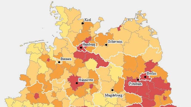 In Gelsenkirchen und Neumünster gehen in Deutschland am wenigsten Väter in Elternzeit. In Gelsenkirchen und Neumünster gehen in Deutschland am wenigsten Väter in Elternzeit.