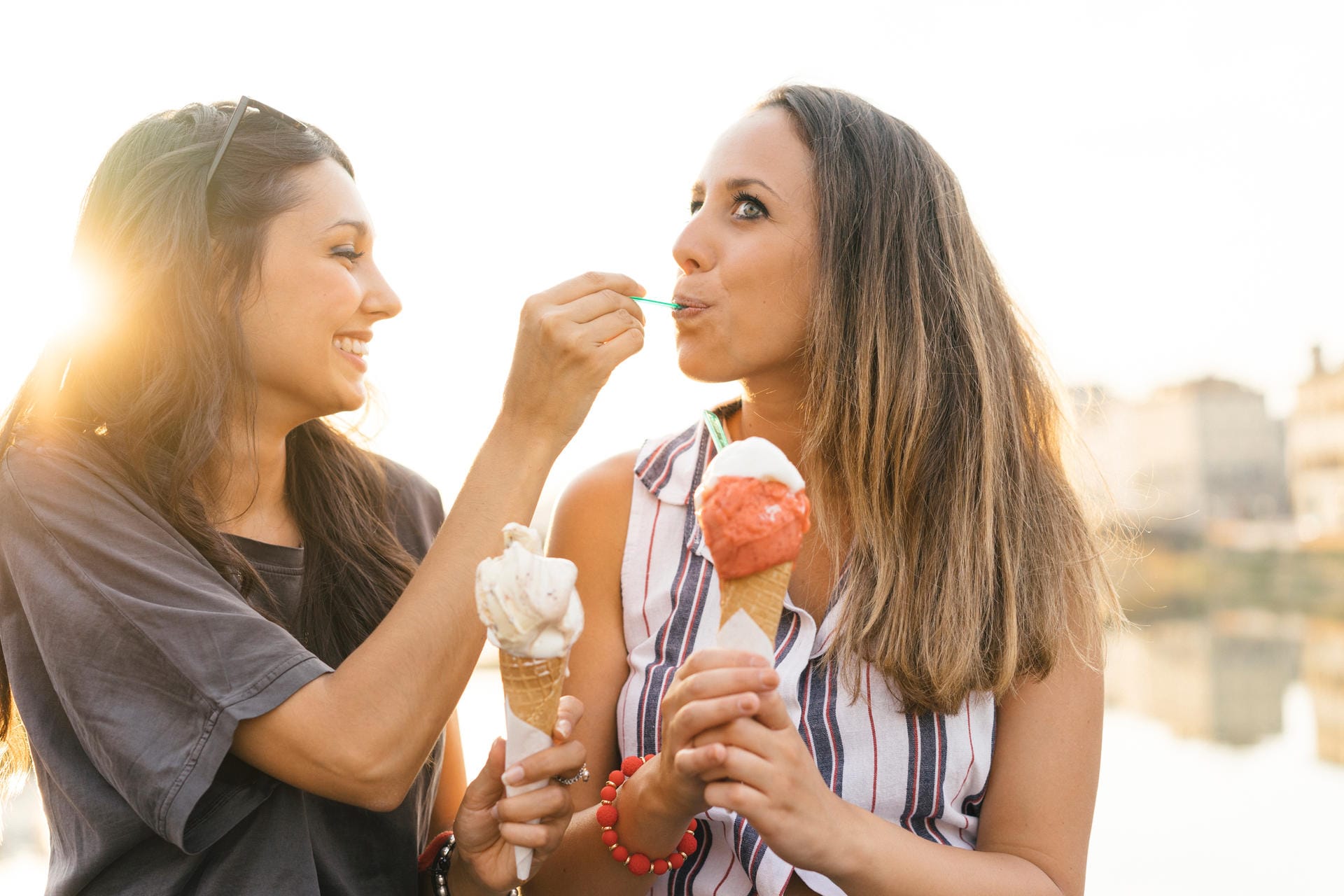 Eis im Sommer: Wir verraten, in welchen Eisdielen es in Deutschland besonders gut schmeckt.