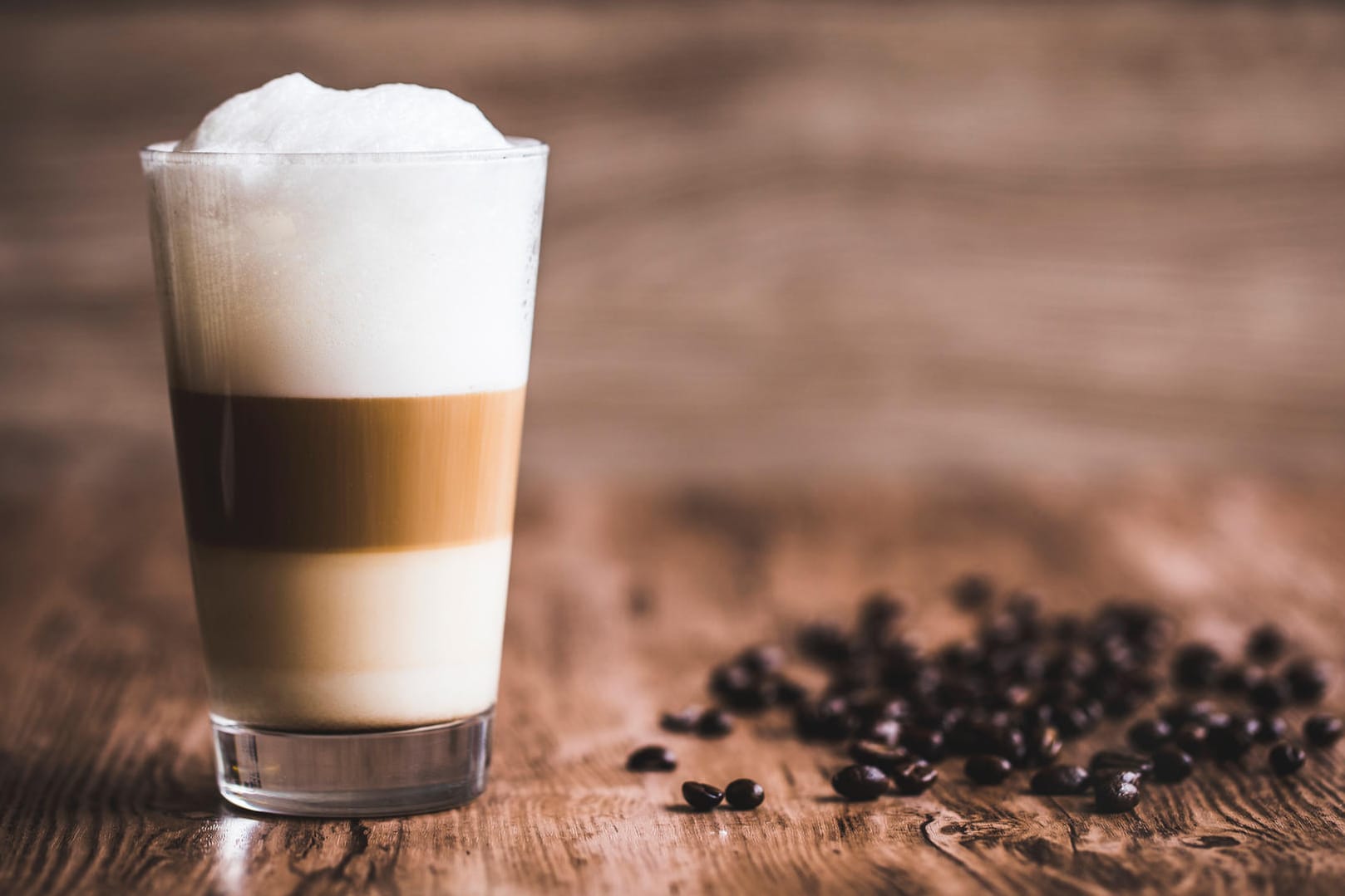 Latte Macchiato: Das Heißgetränk besteht aus mehreren Schichten.