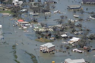 Überschwemmungen nach Hurrikan "Laura".