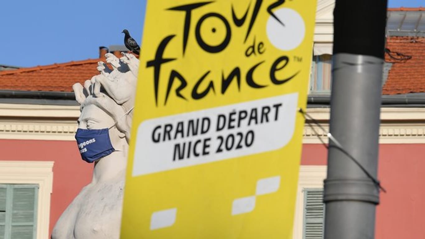 Es gibt etliche Corona-Maßnahmen bei der Tour de France.