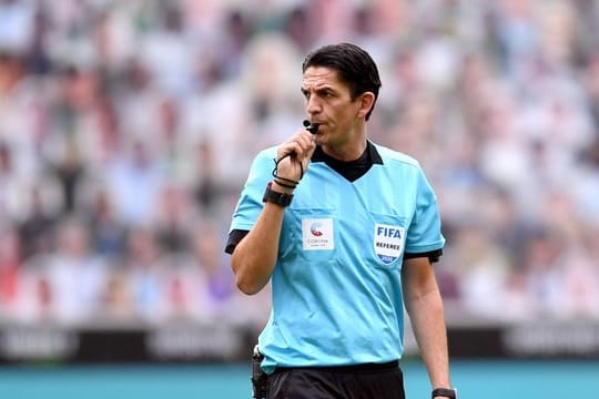 Fällt zum Bundesliga-Start aus: Schiedsrichter Deniz Aytekin.