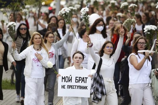 Belarussische Frauen wollen mit ihrem Protest die Freilassung von Gefangenen erreichen.