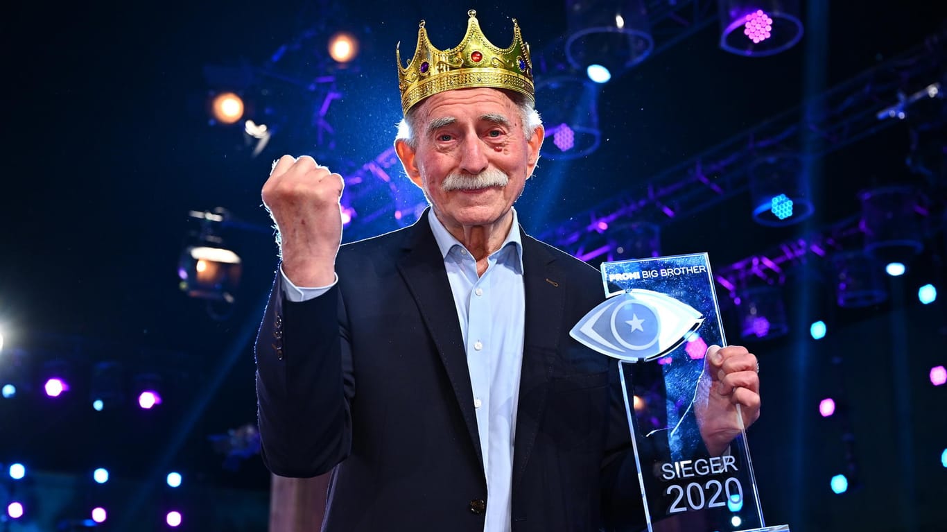 "Promi Big Brother 2020": Werner Hansch wurde zum Sieger gekürt – und erhält somit 100.000 Euro Gewinnprämie.