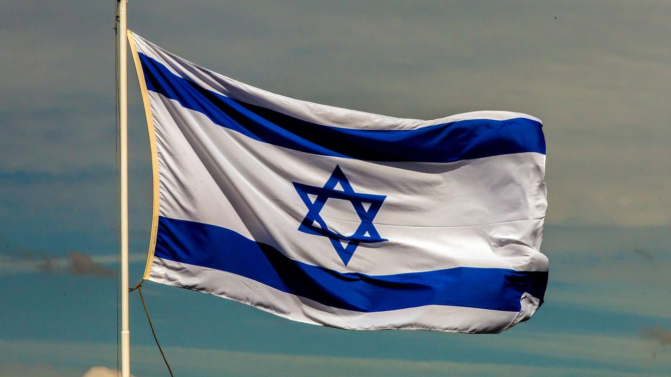 Die Flagge Israels: Die Vereinigten Arabischen Emirate haben nun ein Gesetz per Diskret aufgehoben, sodass nun wieder Import und Handel zu Israel erlaubt ist.