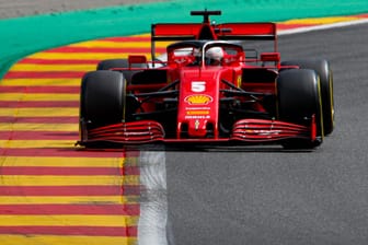Sebastian Vettel in seinem Wagen: Für die Scuderia Ferrari ist Spa im Training kein Segen gewesen.