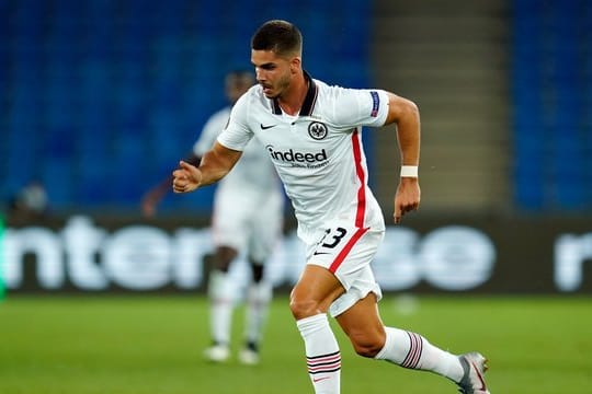 Frankfurts André Silva gelang im Test gegen Ajax nur der Anschlusstreffer.