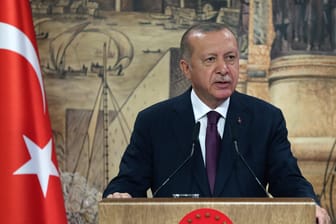 Der türkische Präsident Erdogan: Die Türkei droht Griechenland wegen des Streits um Rohstoffe im Mittelmeer mit Krieg.