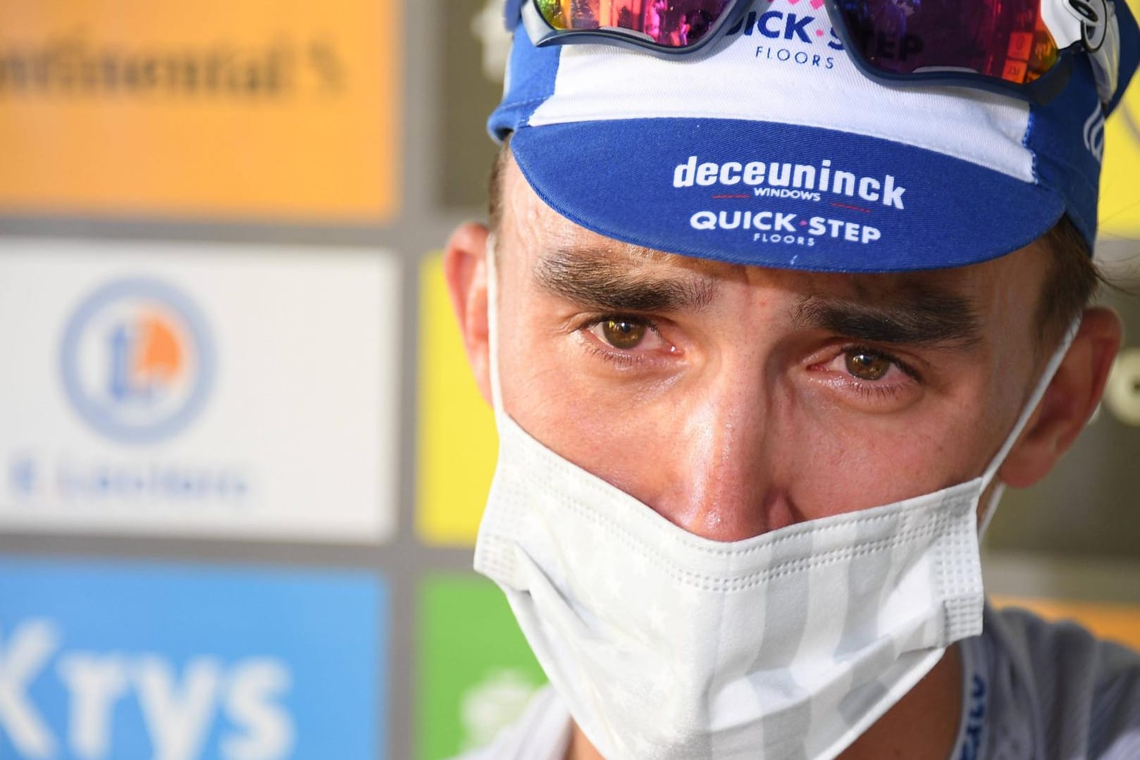 Julian Alaphilippe: Auch im Interview nach der Etappe war er immer wieder emotional ergriffen.