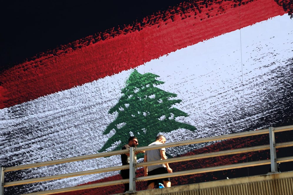 Der libanesische Botschafter in Berlin könnte in seiner Heimat Ministerpräsident werden: Die Sunniten wollen Mustafa Adib zum Regierungschef machen.