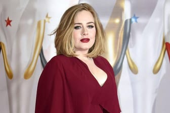Adele: Die 32-Jährige hat sichtlich abgenommen – und zeigt das in einem neuesten Instagram-Post.