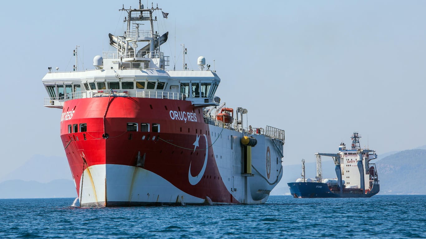 Das türkisches Forschungsschiff "Oruc Reis": Die Suche nach Gas im östlichen Mittelmeer sorgt für militärische Spannungen.