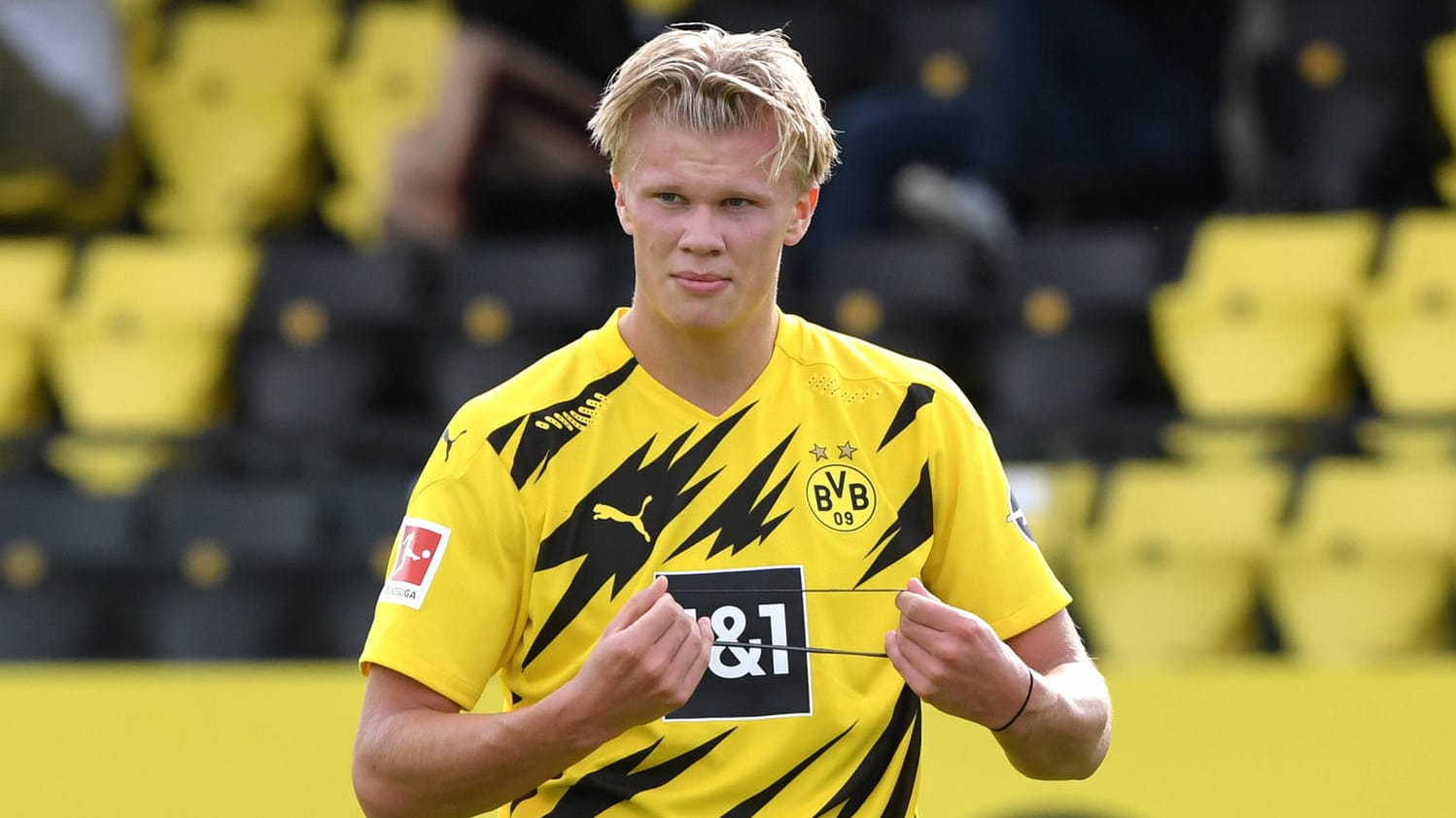 Erling Haaland: In der norwegischen Nationalmannschaft hat der Offensivspieler keine Startelf-Garantie trotz guter Leistungen beim BVB. Erling Haaland: In der norwegischen Nationalmannschaft hat der Offensivspieler keine Startelf-Garantie trotz guter Leistungen beim BVB.
