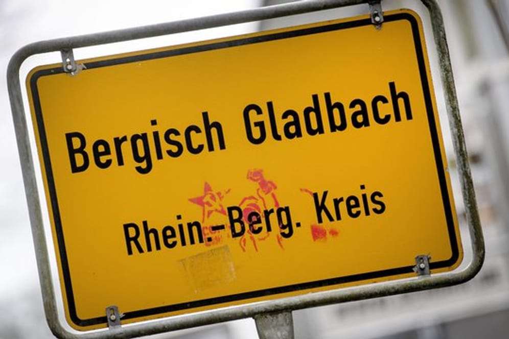 Ermittlungen im Missbrauchsfall Bergisch Gladbach haben zu Dutzenden Durchsuchungen geführt.
