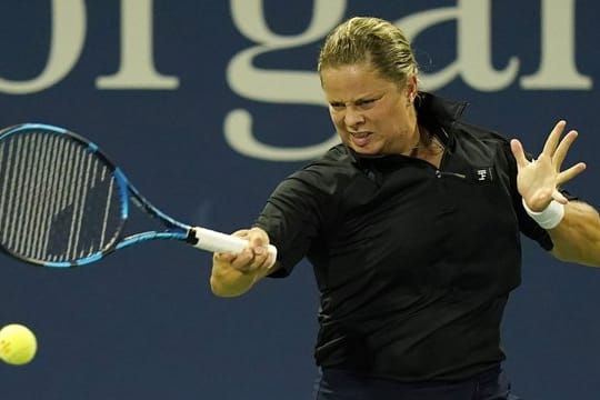 Kim Clijsters hat den ersten Sieg seit ihrem überraschenden Comeback verpasst.