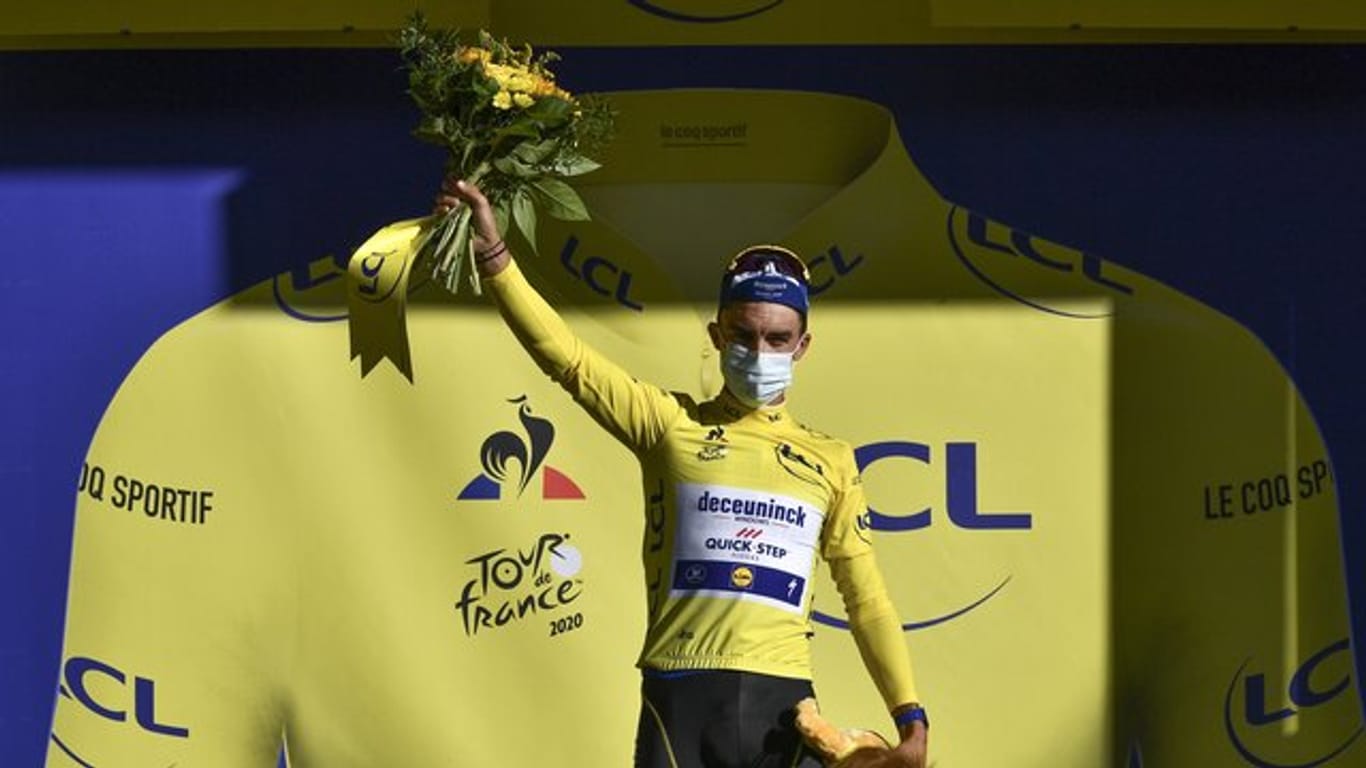 Julian Alaphilippe trägt bei der Tour de France weiter das Gelbe Trikot.