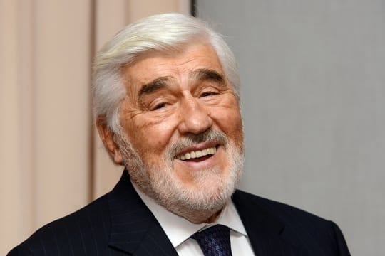 Der deutsche Schauspieler Mario Adorf nimmt Stellung zur Corona-Krise.