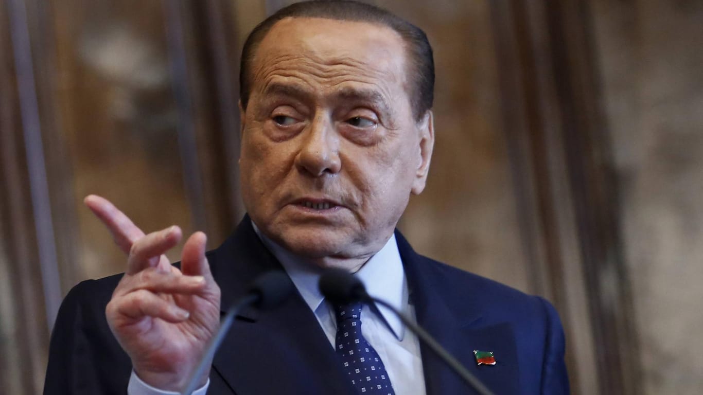 Silvio Berlusconi: Der 83-Jährige war insgesamt viermal Ministerpräsident Italiens.