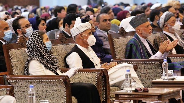 Der afghanische Präsident Aschraf Ghani (2. Der afghanische Präsident Aschraf Ghani (2.