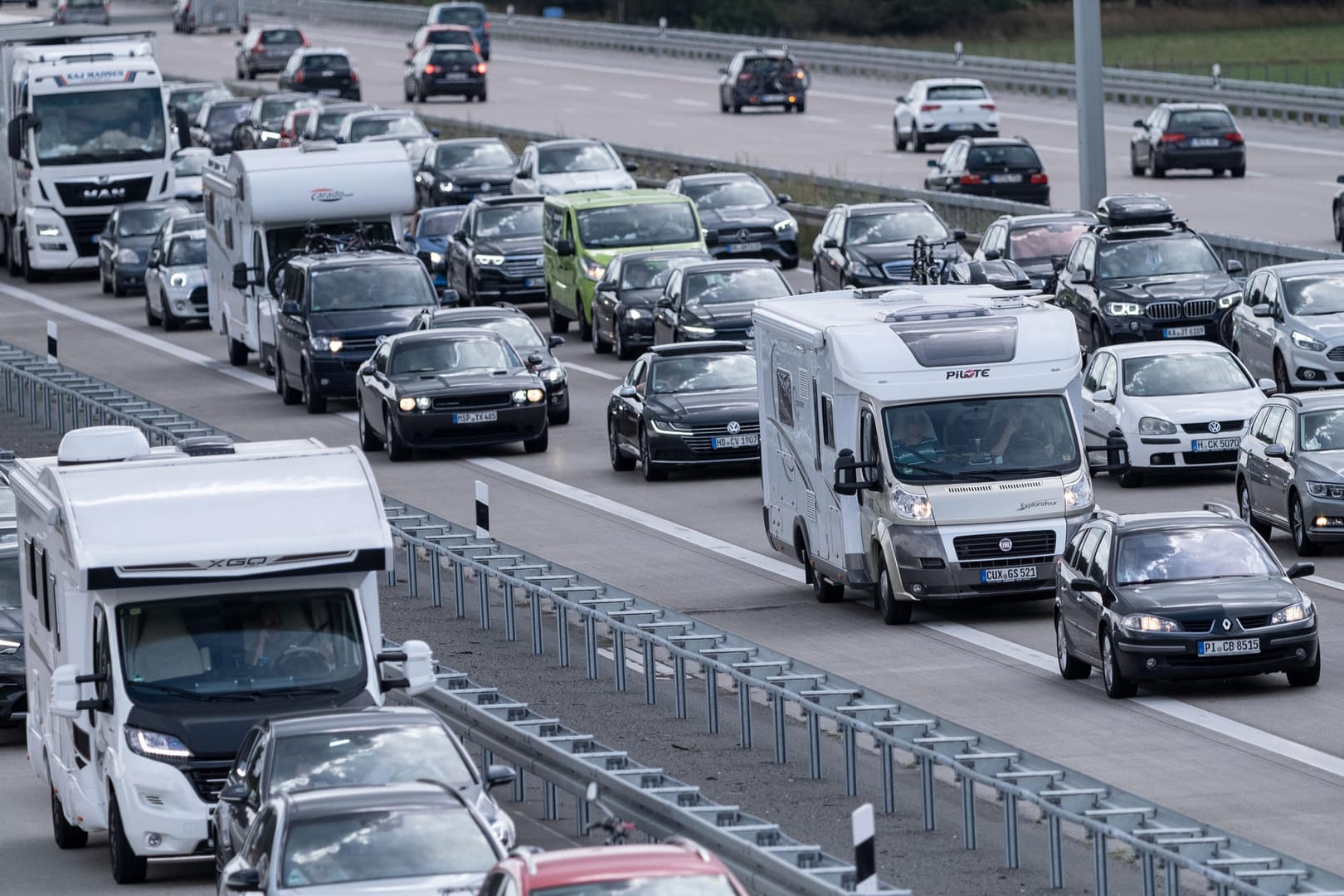 Neuzulassungen: Die Autos von BMW und Mini wurden im August 2020 häufiger neu zugelassen als im August 2019.