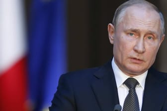 Wladimir Putin: Der russische Präsident gerät unter Druck, weil ein Oppositionspolitiker vergiftet wurde.