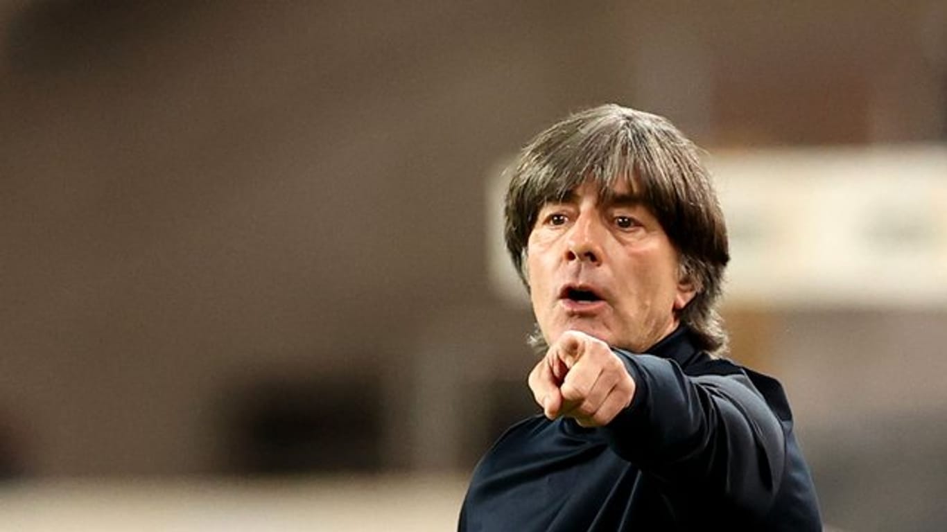 Hätte sich mehr Auswechslungen gewünscht: Bundestrainer Joachim Löw.