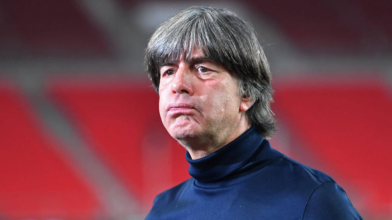 Joachim Löw: Der Bundestrainer kritisierte im Anschluss an das Unentschieden gegen Spanien die Uefa.