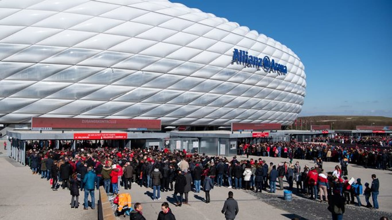 Der FC Bayern München hat ein Hygienekonzept für die Rückkehr von Zuschauern mit einer Maximalzahl von ungefähr 24.