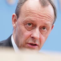 Friedrich Merz: Der CDU-Politiker fordert, entschiedene Konsequenzen aus dem Gift-Anschlag auf Alexej Nawalny zu ziehen.