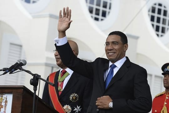 Premierminister Andrew Holness bei einer Ansprache in Kingston im März 2016.