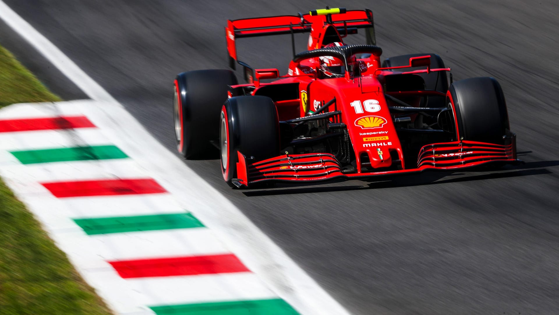 Sebastian Vettel auf der Strecke in Monza.