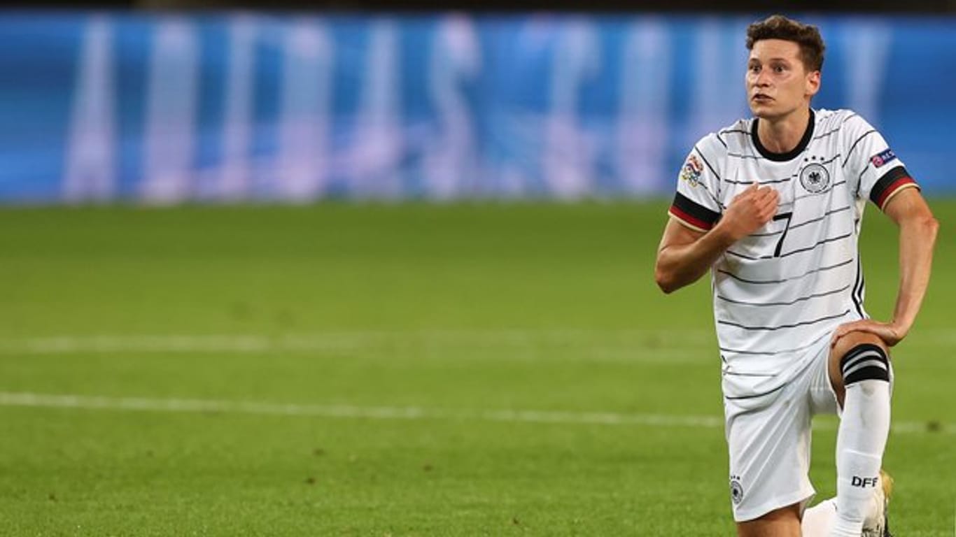 Bundestrainer Löw rät Julian Draxler zu einem Wechsel, sollte dieser bei PSG nicht mehr Einsatzzeiten bekommen.