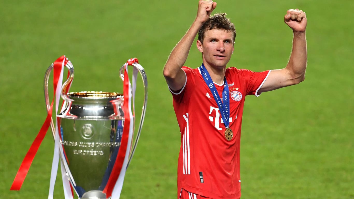 Thomas Müller nach dem gewonnenen Champions-League-Finale mit dem FC Bayern: Der Angreifer ist ständig Gesprächsthema.