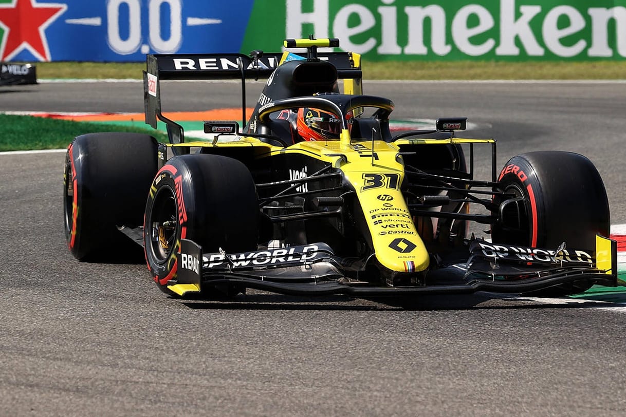 Neuer Name: In der kommenden Saison wird das jetzige Renault-Team (hier der Bolide von Esteban Ocon) als Alpine-Team an den Start gehen.