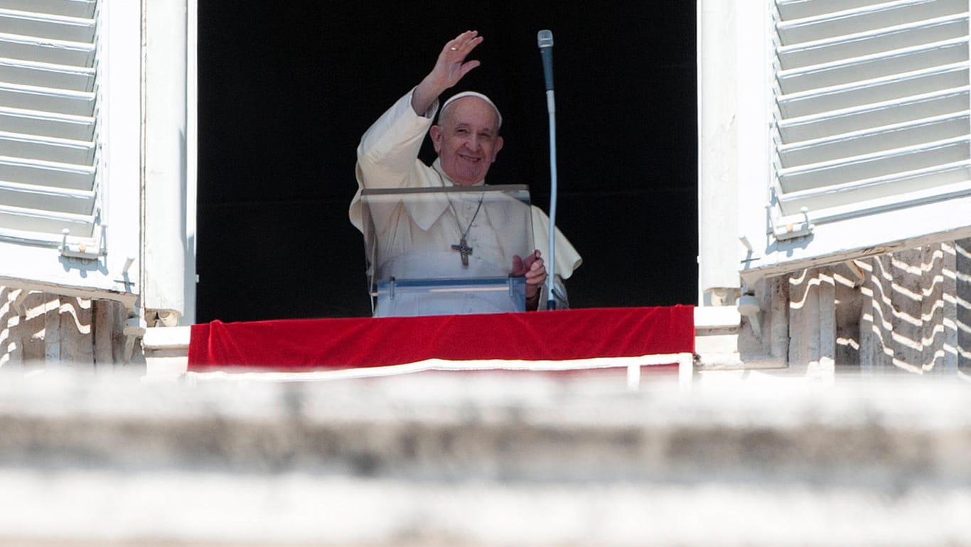 Vatikanstadt: Beim Angelus-Mittagsgebet äußerte Papst Franziskus seine Abscheu gegen Klatsch.