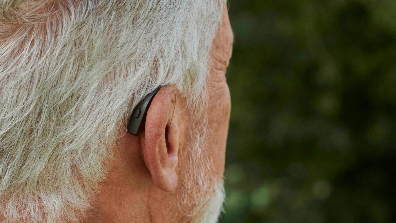 Smartes Hörgerät: Dänischer Hersteller entwickelt Gerät, dass dem menschlichen Ohr ähnlicher ist.