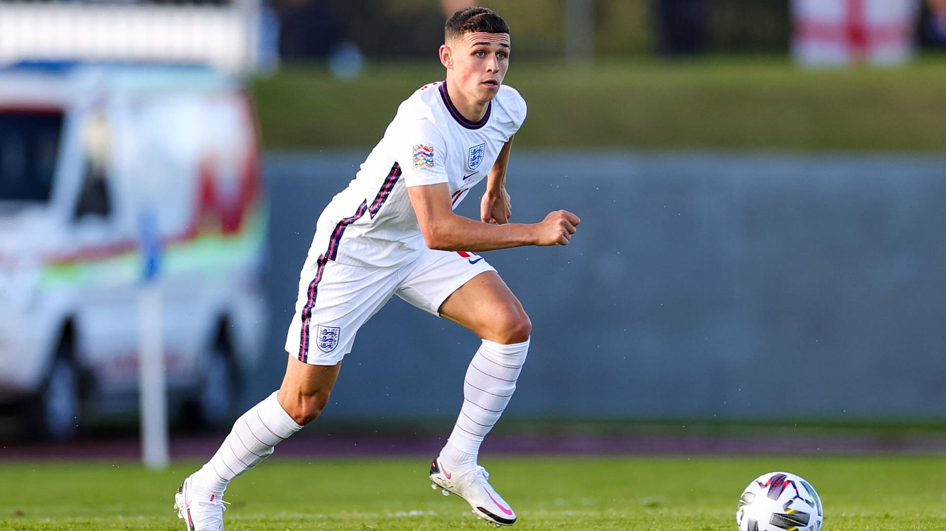 Youngster im Team der "Three Lions": Phil Foden gehört zu den Jüngsten in Englands Kader.