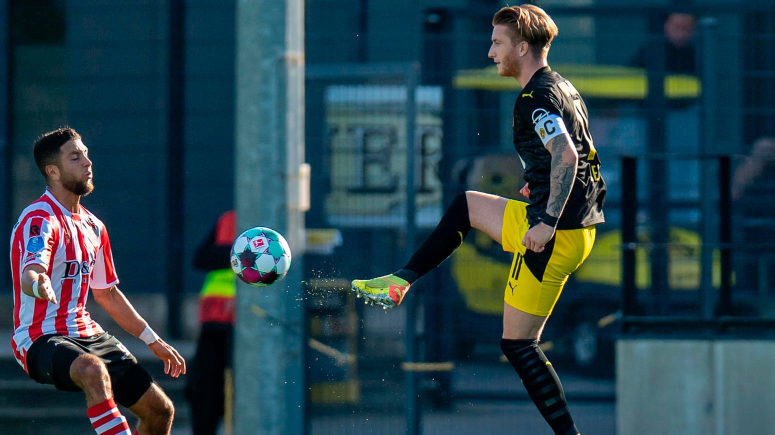 Comeback gelungen: Marco Reus (r.) erzielte gegen Sparta Rotterdam den ersten BVB-Treffer. Comeback gelungen: Marco Reus (r.) erzielte gegen Sparta Rotterdam den ersten BVB-Treffer.