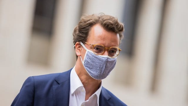 Hendrik Wüst (CDU), Verkehrsminister von Nordrhein-Westfalen Hendrik Wüst (CDU), Verkehrsminister von Nordrhein-Westfalen
